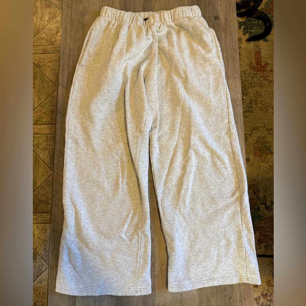 Brandy Melville Sweats